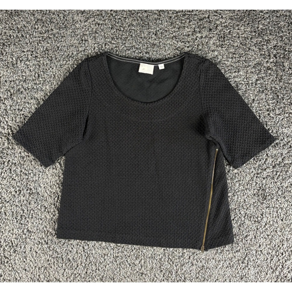 Postmark Anthropologie Black Textured Side Zip Knit Top Short Sleeve XS